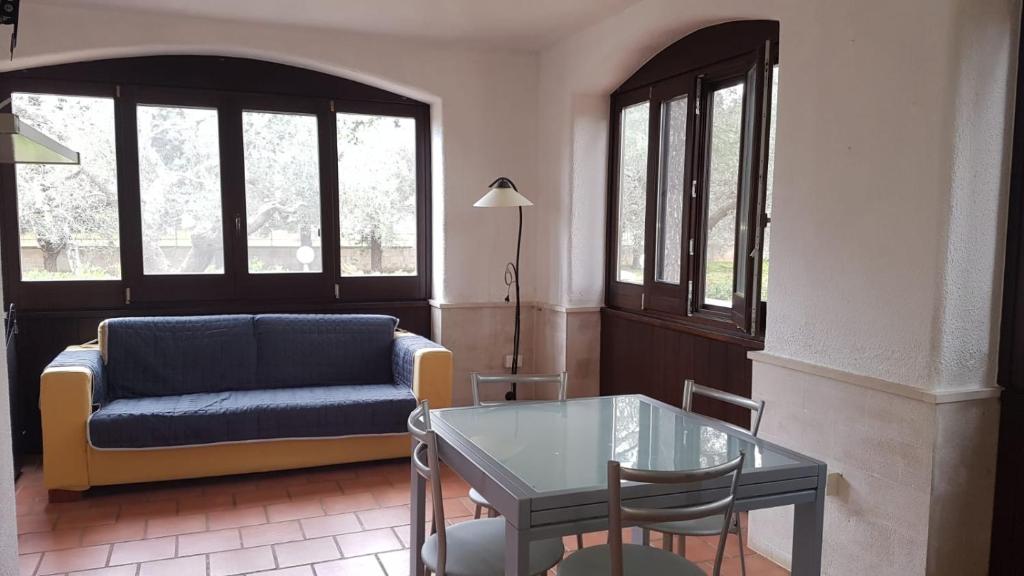 Emy House room 2